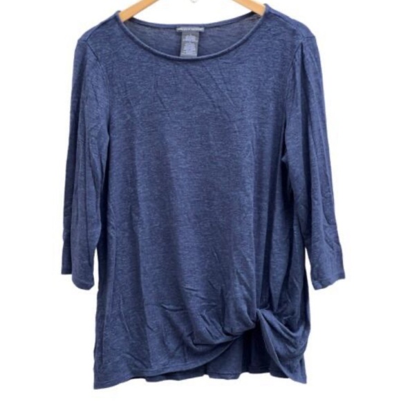 Chelsea & Theodore Heathered Blue 3/4 Sleeve Knotted Hem Lightweight Knit Top - Picture 1 of 6